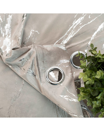 Gotowa zasłona welwetowa Marma na przelotkach ze srebrnym nadrukiem, kolor szaro-beżowy, rozmiar 140x250 cm