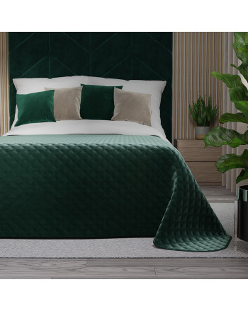 Pikowana welwetowa narzuta na łóżko, kolor szmaragdowy zielony