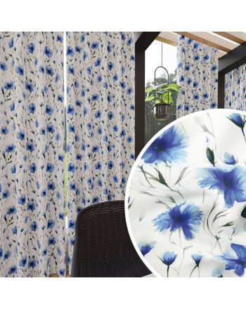 Zasłona z tkaniny wodoodpornej na taśmie, kolor biały z niebieskim kwiatowym nadrukiem, Chabry - szyta na wymiar