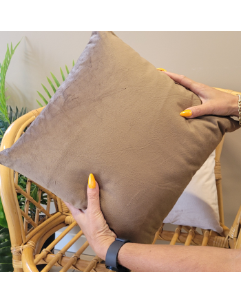 Poszewka welwetowa kolor brązowy Velvi, cztery rozmiary