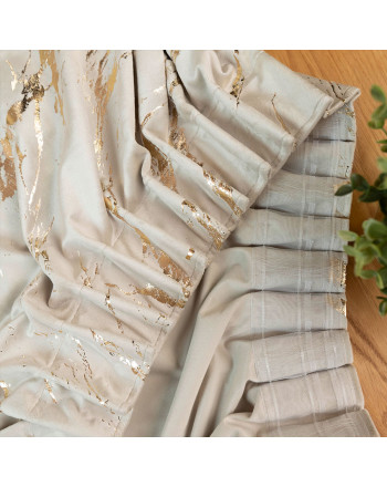 Gotowa welwetowa zasłona ze złotym nadrukiem na taśmie marszczącej w kolorze jasnokremowym, rozmiar 140x250 cm, Marma