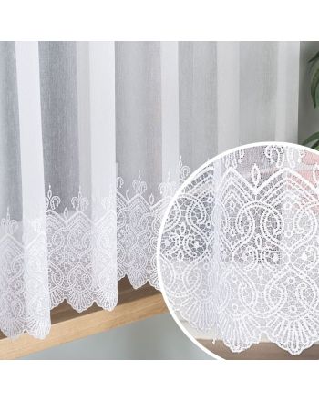 Krótka biała firanka do kuchni, haftowana ze wzorem na samym dole, kolor biały, wysokość 160 cm