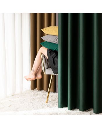 Gotowa zasłona blackout na przelotkach, 85% zaciemniająca, kolor butelkowa zieleń, rozmiar 140x250 cm