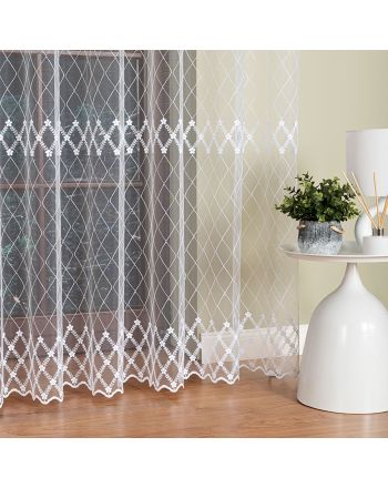 Długa delikatna firanka do salonu haftowana w kolorze białym, wysokość 285 cm - sprzedawana na metry