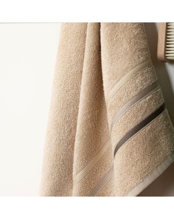 Ręcznik bawełniany z kolorową bordiurą, kolor jasny beżowy, 2 rozmiary, Dolce Pop