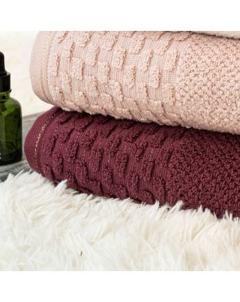 Ręcznik bawełniany frotte z tłoczoną bordiurą i złotą nitką, kolor różowy, oferowany w dwóch rozmiarach, Neptun