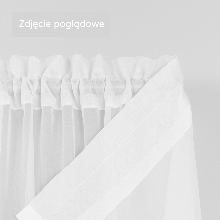 Krótka firanka woal z ołowianką do pokoju dziecięcego Futbol, Piłka na przelotkach, kolor niebieski - szyta na wymiar