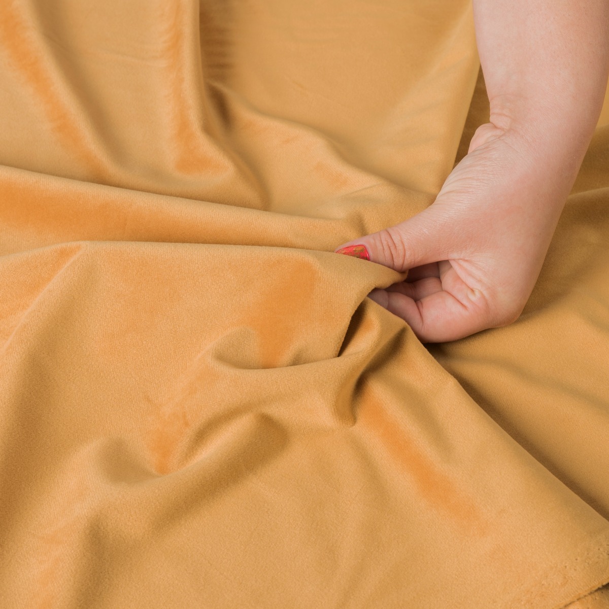 PREMIUM ALLURE Ekskluzywna zasłona na fleksach Velvet, kolor musztardowy - szyta na wymiar
